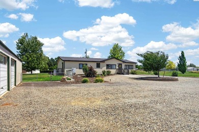 MLS# 293961 Columbia River View, 1.65 acres, and a 60x40 heated - photo 46