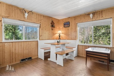 Move-in ready and made for relaxing, this charming 2-bedroom - photo 10