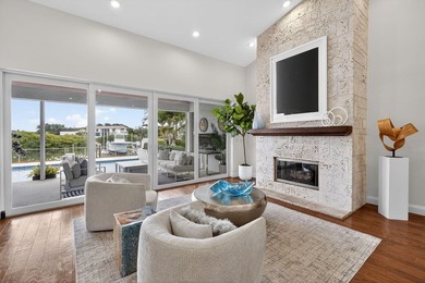 Comprehensively upgraded waterfront 3BR/3BA residence, each - photo 14