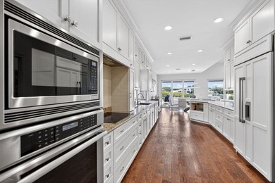 Comprehensively upgraded waterfront 3BR/3BA residence, each - photo 25
