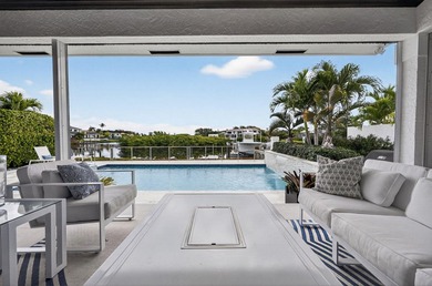 Comprehensively upgraded waterfront 3BR/3BA residence, each - photo 27