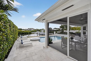 Comprehensively upgraded waterfront 3BR/3BA residence, each - photo 33
