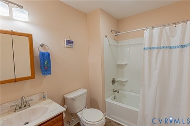 Adorable Ranch home on a nice size lot in Beautiful Lake Land - photo 34