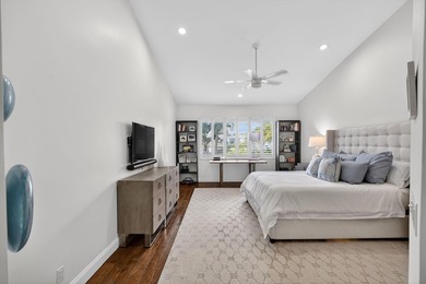 Comprehensively upgraded waterfront 3BR/3BA residence, each - photo 36