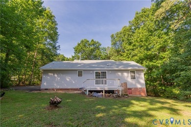 Adorable Ranch home on a nice size lot in Beautiful Lake Land - photo 42