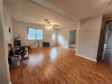 INVESTOR OPPORTUNITY | 5-BEDROOM POTENTIAL | HEART OF SLIDELL | - photo 3