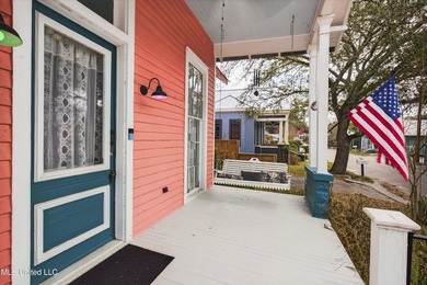 Beautifully restored historic cottage on one of the quietest - photo 5