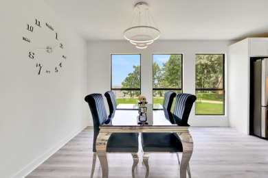 Beautiful Designed Waterview Home - photo 20