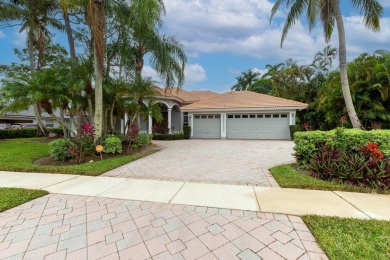 (private lake, pond, creek) Home For Sale in Wellington Florida