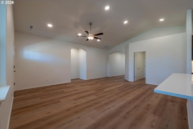 Motivated seller. Brand new 3 bedroom, 2 bathroom home offering - photo 15