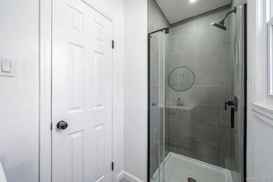 Welcome To This Beautifully Updated Colonial In The Heart Of - photo 16