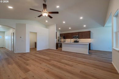 Motivated seller. Brand new 3 bedroom, 2 bathroom home offering - photo 20