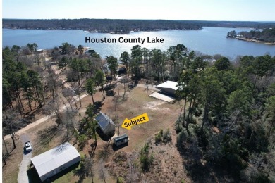 Lake Home For Sale in Grapeland, Texas