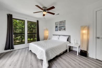 Beautiful Designed Waterview Home - photo 17