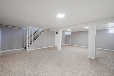 Welcome To This Beautifully Updated Colonial In The Heart Of - photo 32