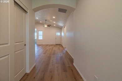 Motivated seller. Brand new 3 bedroom, 2 bathroom home offering - photo 35