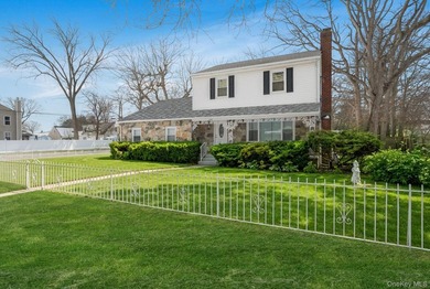 Welcome To This Beautifully Updated Colonial In The Heart Of - photo 37