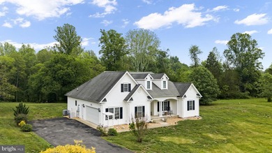 Nestled along the public side of Lake Anna in Frazier's Landing - photo 40