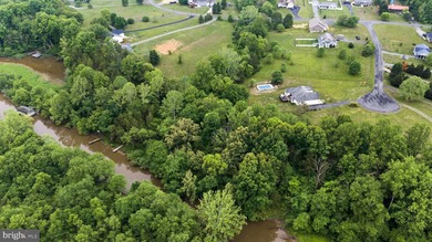 Nestled along the public side of Lake Anna in Frazier's Landing - photo 45