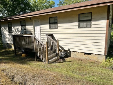 Looking for a weekend hunting/fishing retreat? THIS could be the - photo 8