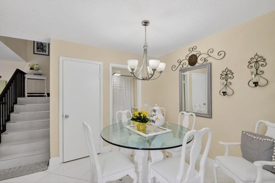 Impeccable 2-bedroom, 2.5-bath home located in a tranquil - photo 10