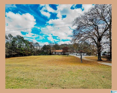 Logan Martin Lake Home For Sale in Cropwell Alabama