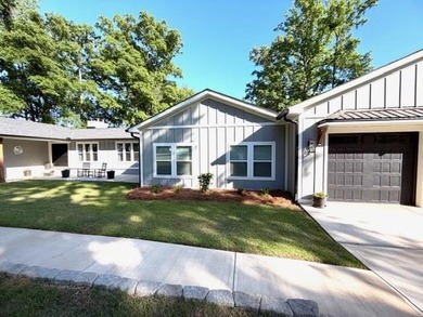 Lake Home For Sale in Ninety Six, South Carolina