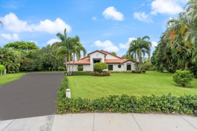 (private lake, pond, creek) Home For Sale in Boca Raton Florida