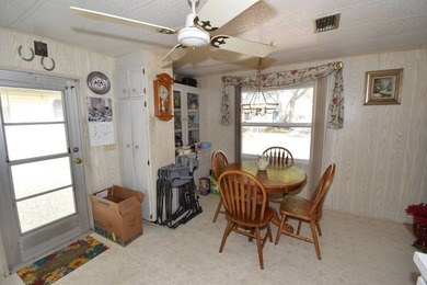 Charming 2-bedroom, 2-bath mobile home located in 55+ community - photo 12