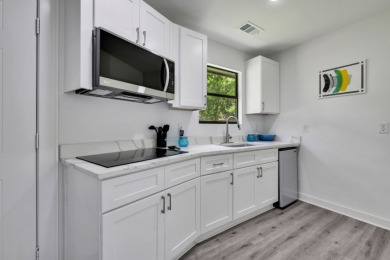 Beautiful Designed Waterview Home - photo 28