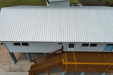 Perfect as a seasonal retreat or very lucrative rental. This - photo 6