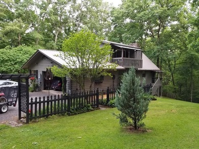 Park Like Setting with gazebo, fishpond and 7 acres of trails - photo 1