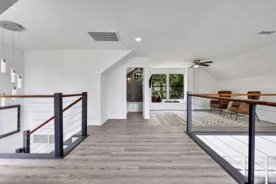 Beautiful Designed Waterview Home - photo 9
