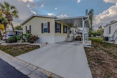 Port Charlotte Waterway Area Home For Sale in Port Charlotte Florida