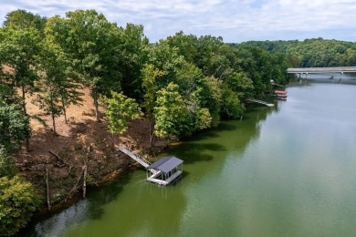Lake Lot For Sale in Sparta, Tennessee