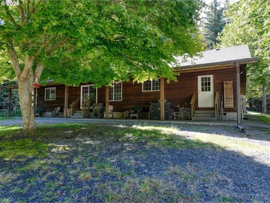 Private Acreage Retreat with Single-Level Living & Incredible - photo 1