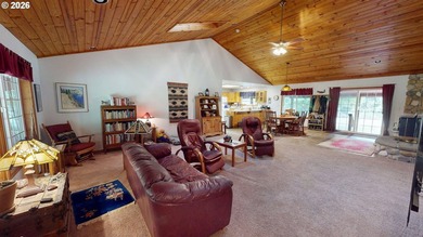 Private Acreage Retreat with Single-Level Living & Incredible - photo 5