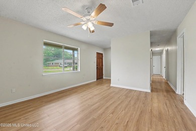 Move-in ready and priced to sell! This beautifully refreshed - photo 7