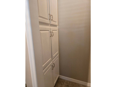 Beautifully maintained, furnished 3-bedroom, 2.5-bath waterfront - photo 18