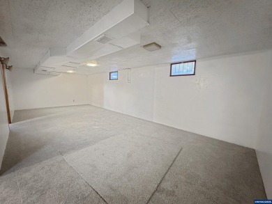 Open House  1/22/26  1-3pm  1/25/26 3-5pm Welcome home to this