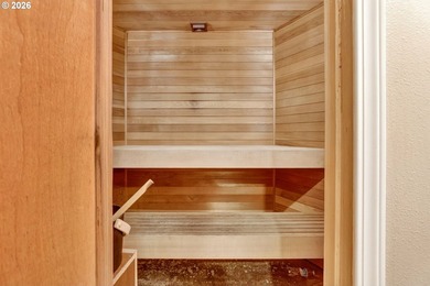 Gorgeous custom chalet on 20 secluded acres with stunning Mount - photo 24
