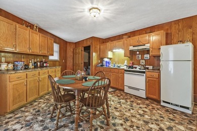 Mountain oasis on 93 unrestricted acres featuring two homes - photo 26
