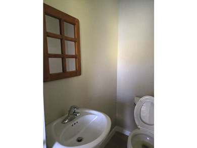 Beautifully maintained, furnished 3-bedroom, 2.5-bath waterfront - photo 34