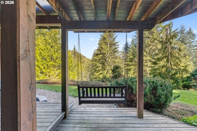 Gorgeous custom chalet on 20 secluded acres with stunning Mount - photo 34