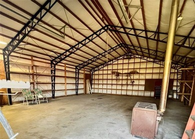 Rare find! Custom home on 3 acres in Fayetteville + 1280 sf shop - photo 3