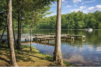Welcome to 511 Terrapin Pointe Rd, where privacy, space, and - photo 3