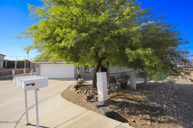Unique Investment Opportunity ~ Income Producing Fourplex ~ Lake - photo 3