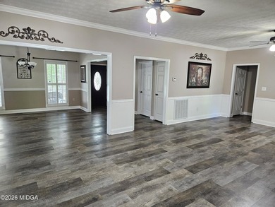 BACK ON THE MARKET DUE TO NO FAULT OF THE SELLER. Ready to spend - photo 19
