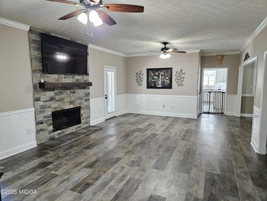 BACK ON THE MARKET DUE TO NO FAULT OF THE SELLER. Ready to spend - photo 21