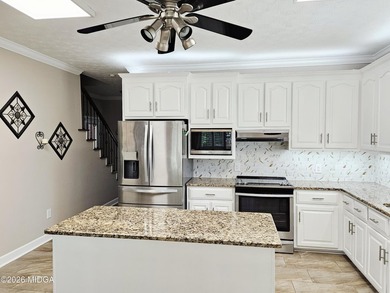 BACK ON THE MARKET DUE TO NO FAULT OF THE SELLER. Ready to spend - photo 26